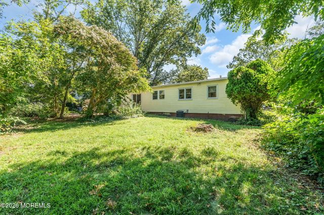 308 Emerald Drive, Brick, NJ 08723