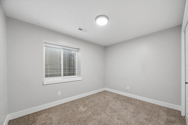 2421 E Velvet Leaf, Andover, KS 67002