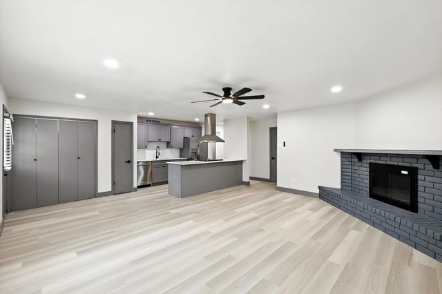 5221 Knox Drive, The Colony, TX 75056