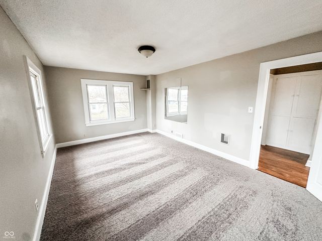 3631 Andover Road, Anderson, IN 46013