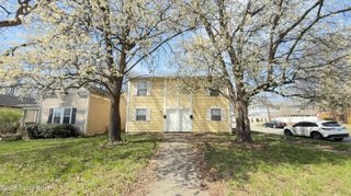 729 E Court Ave, Jeffersonville, IN 47130
