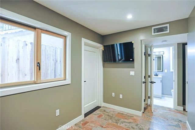 605 W 4th, Long Beach, CA 90802