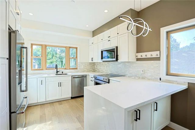 605 W 4th, Long Beach, CA 90802