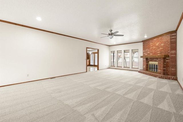 916 Fox Hill Drive, Edmond, OK 73034