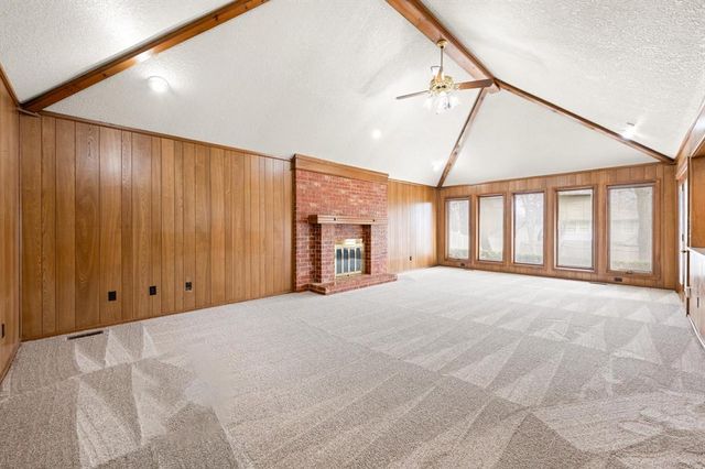 916 Fox Hill Drive, Edmond, OK 73034