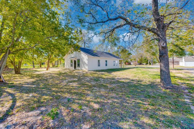 501 1st Street, Cooper, TX 75432
