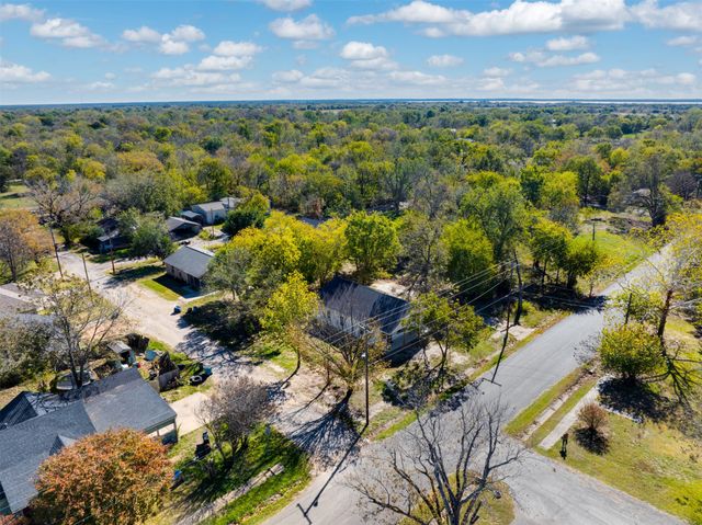 501 1st Street, Cooper, TX 75432