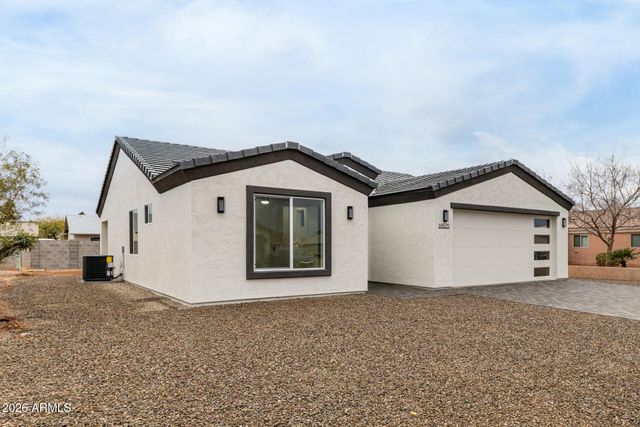 10525 W BUENA VISTA Drive, Arizona City, AZ 85123