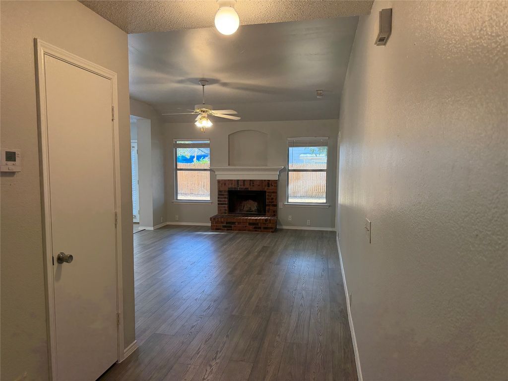 1021 Beechwood Drive, Denton, TX 76210 — photo 2