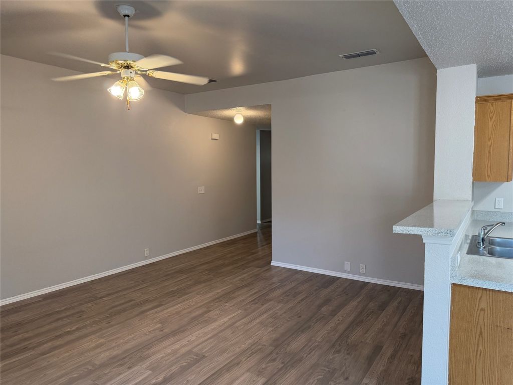1021 Beechwood Drive, Denton, TX 76210 — photo 4