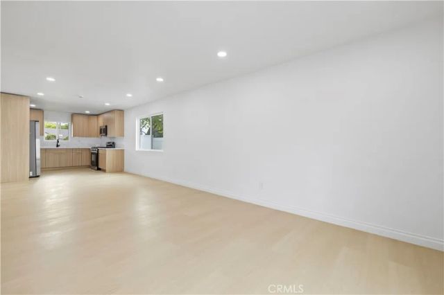28201 Hot Springs, Canyon Country, CA 91351