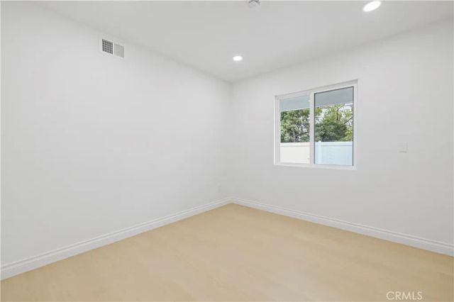28201 Hot Springs, Canyon Country, CA 91351