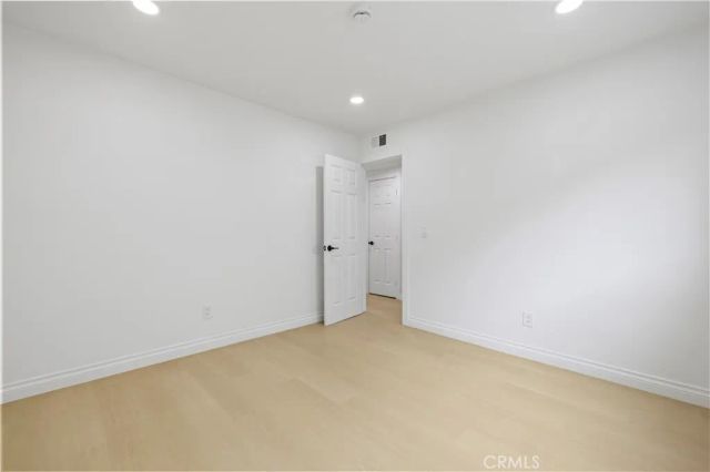 28201 Hot Springs, Canyon Country, CA 91351