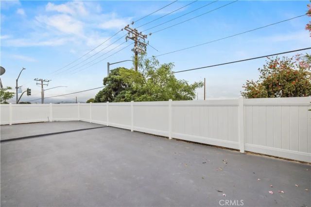 28201 Hot Springs, Canyon Country, CA 91351