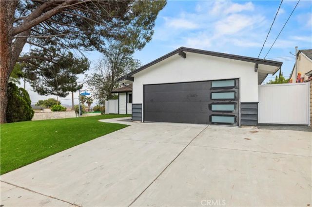28201 Hot Springs, Canyon Country, CA 91351