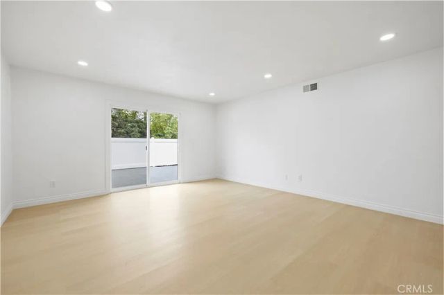 28201 Hot Springs, Canyon Country, CA 91351