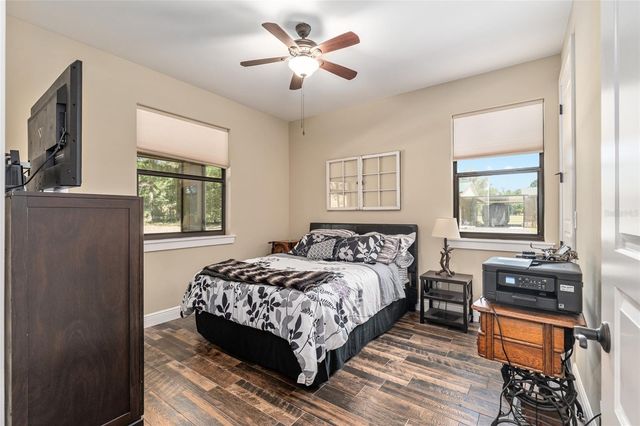5190 NW 90TH AVENUE, Chiefland, FL 32626