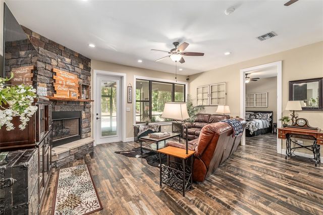 5190 NW 90TH AVENUE, Chiefland, FL 32626