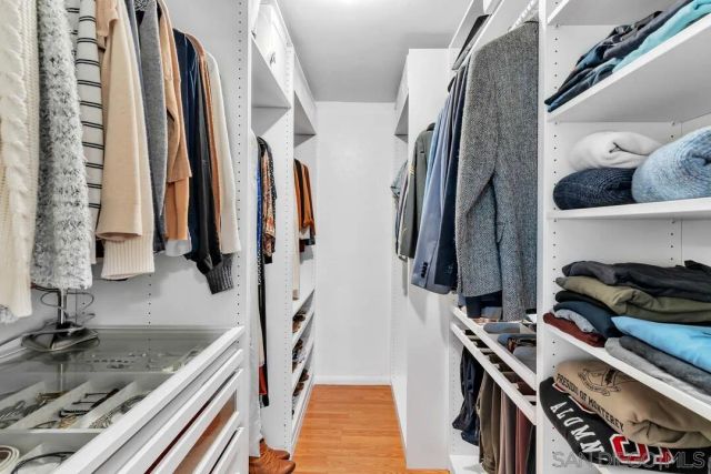 2460 Reill View Dr, Escondido, CA 92025