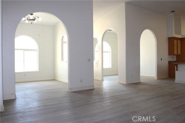 26180 Horizon Street, Apple Valley, CA 92308