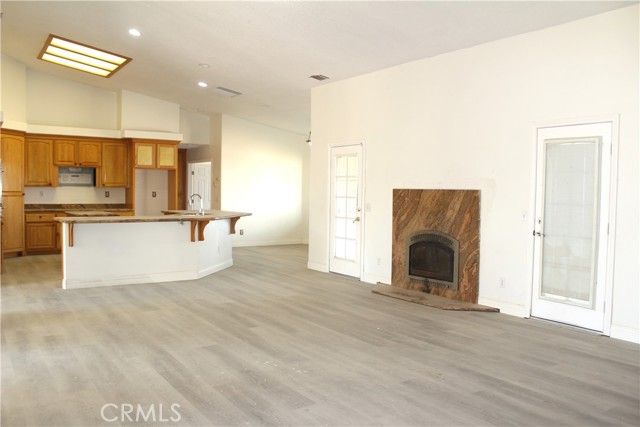 26180 Horizon Street, Apple Valley, CA 92308