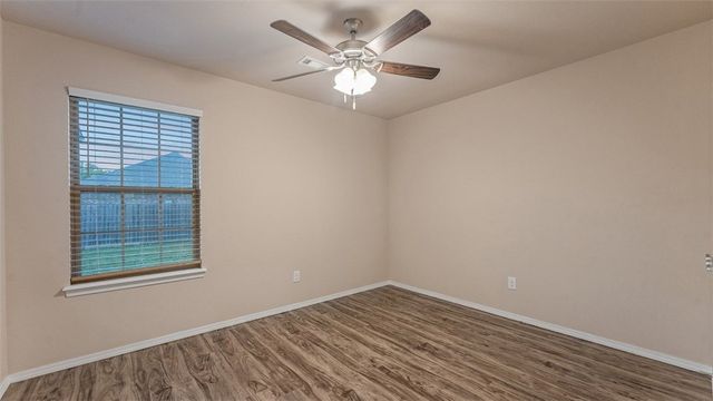 2104 Misti Woods Street, Gentry, AR 72734
