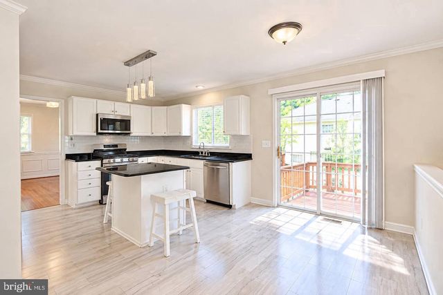 12303 MILESTONE MANOR LN, Germantown, MD 20876