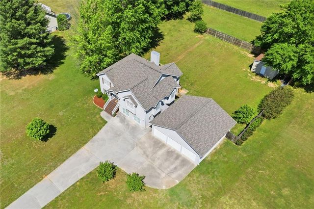 2334 Frettiesburg Drive, Rockmart, GA 30153