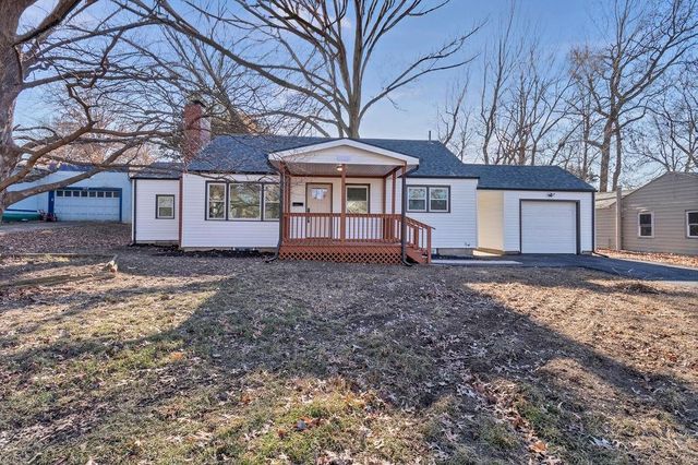 1223 W 32nd Street, Independence, MO 64055