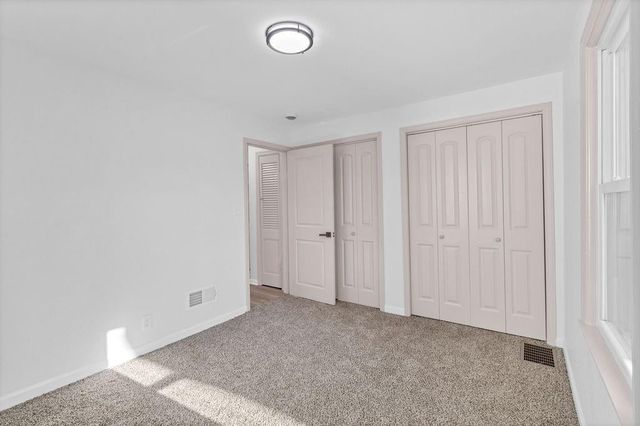 1223 W 32nd Street, Independence, MO 64055