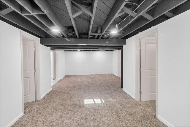 1223 W 32nd Street, Independence, MO 64055