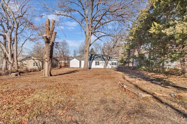 1223 W 32nd Street, Independence, MO 64055