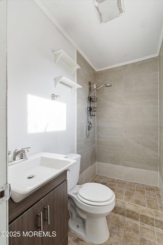 1000 Bismarck Street, Manchester, NJ 08759