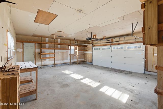 1000 Bismarck Street, Manchester, NJ 08759