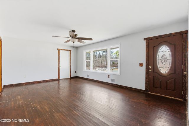 1000 Bismarck Street, Manchester, NJ 08759