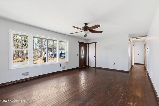 1000 Bismarck Street, Manchester, NJ 08759