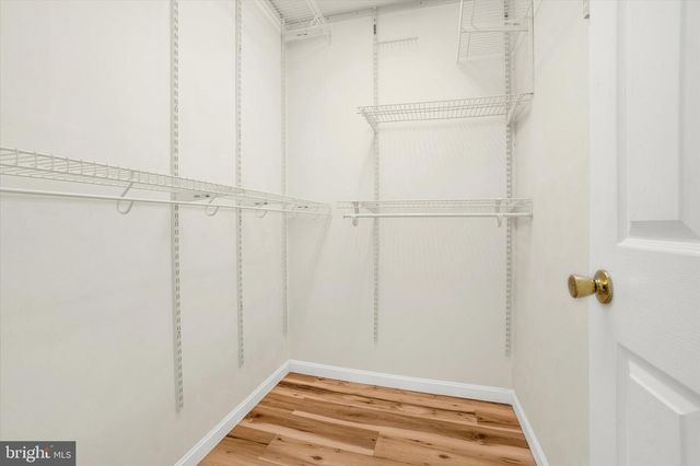 480 HOLLOW RD, Stewartstown, PA 17363