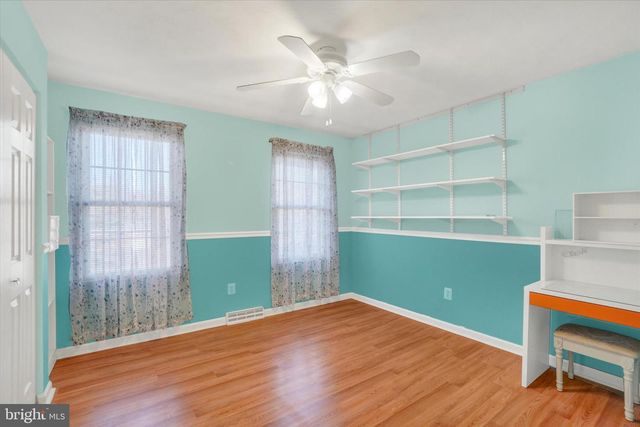 480 HOLLOW RD, Stewartstown, PA 17363