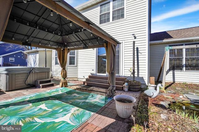 480 HOLLOW RD, Stewartstown, PA 17363