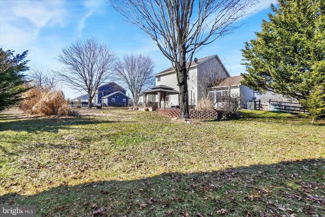 480 HOLLOW RD, Stewartstown, PA 17363