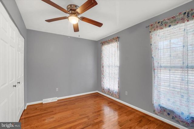 480 HOLLOW RD, Stewartstown, PA 17363