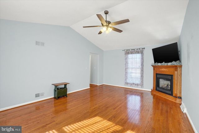 480 HOLLOW RD, Stewartstown, PA 17363