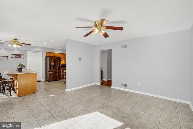 480 HOLLOW RD, Stewartstown, PA 17363