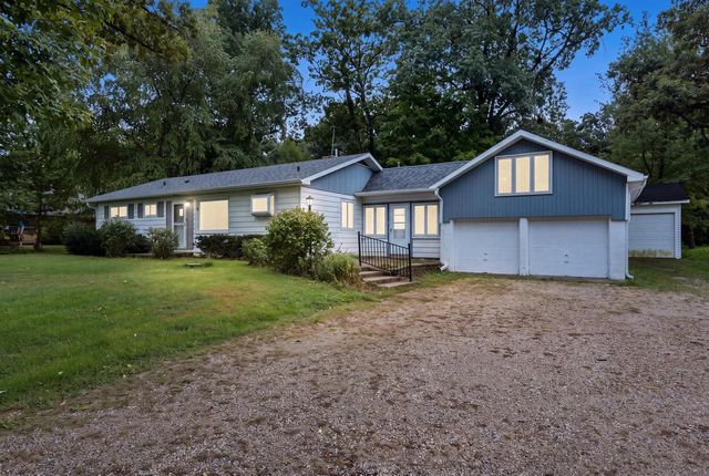 4939 Mound ROAD, Elkhorn, WI 53121