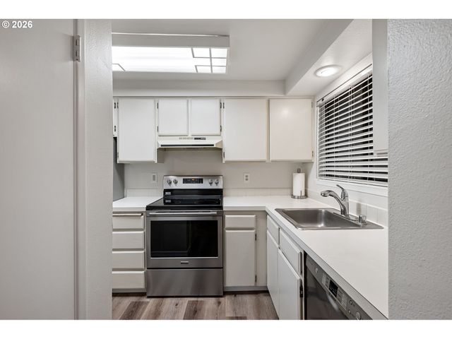 149 TREEHILL Loop, Eugene, OR 97405