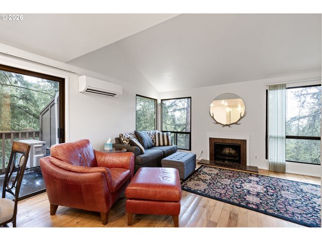 149 TREEHILL Loop, Eugene, OR 97405