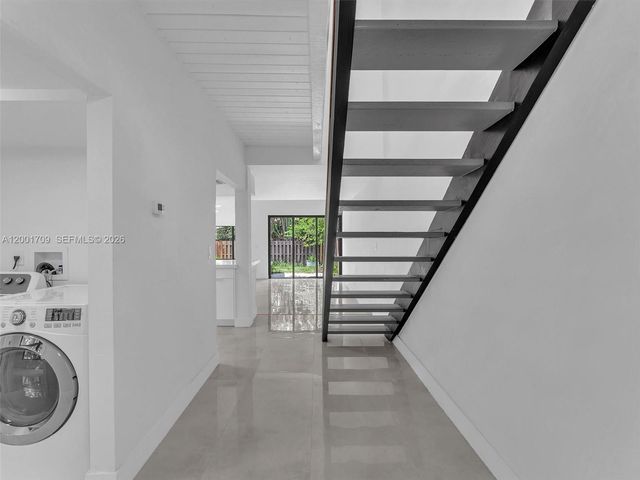 3427 Atlanta Dr, Hollywood, FL 33021