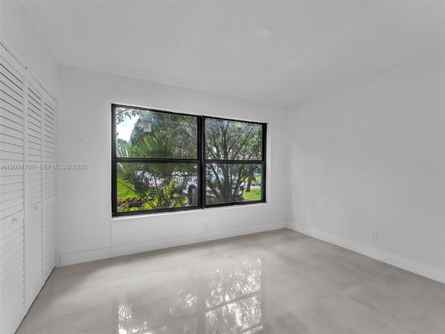 3427 Atlanta Dr, Hollywood, FL 33021