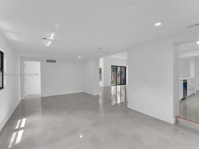 3427 Atlanta Dr, Hollywood, FL 33021