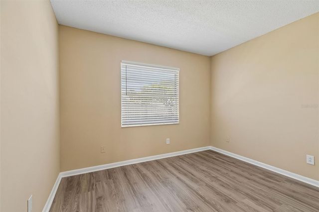 8301 IBERIA PLACE, Tampa, FL 33637